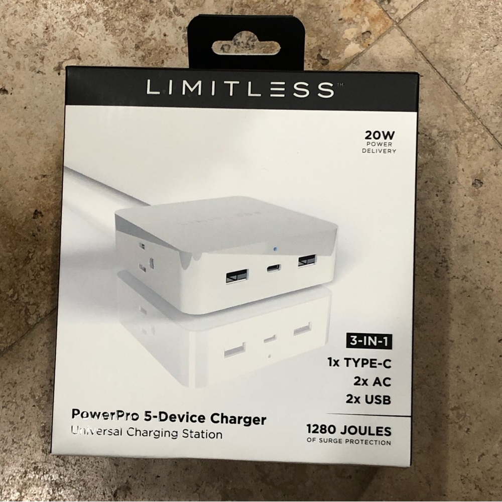 Limitless PowerPro 5-Device Charger with 2X USB Ports, 1x Type-C 20W Power Deliv